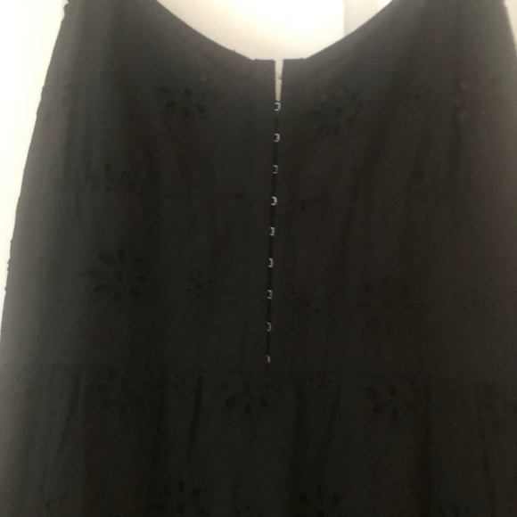 Cotton eyelet summer dress - Picture 2 of 8